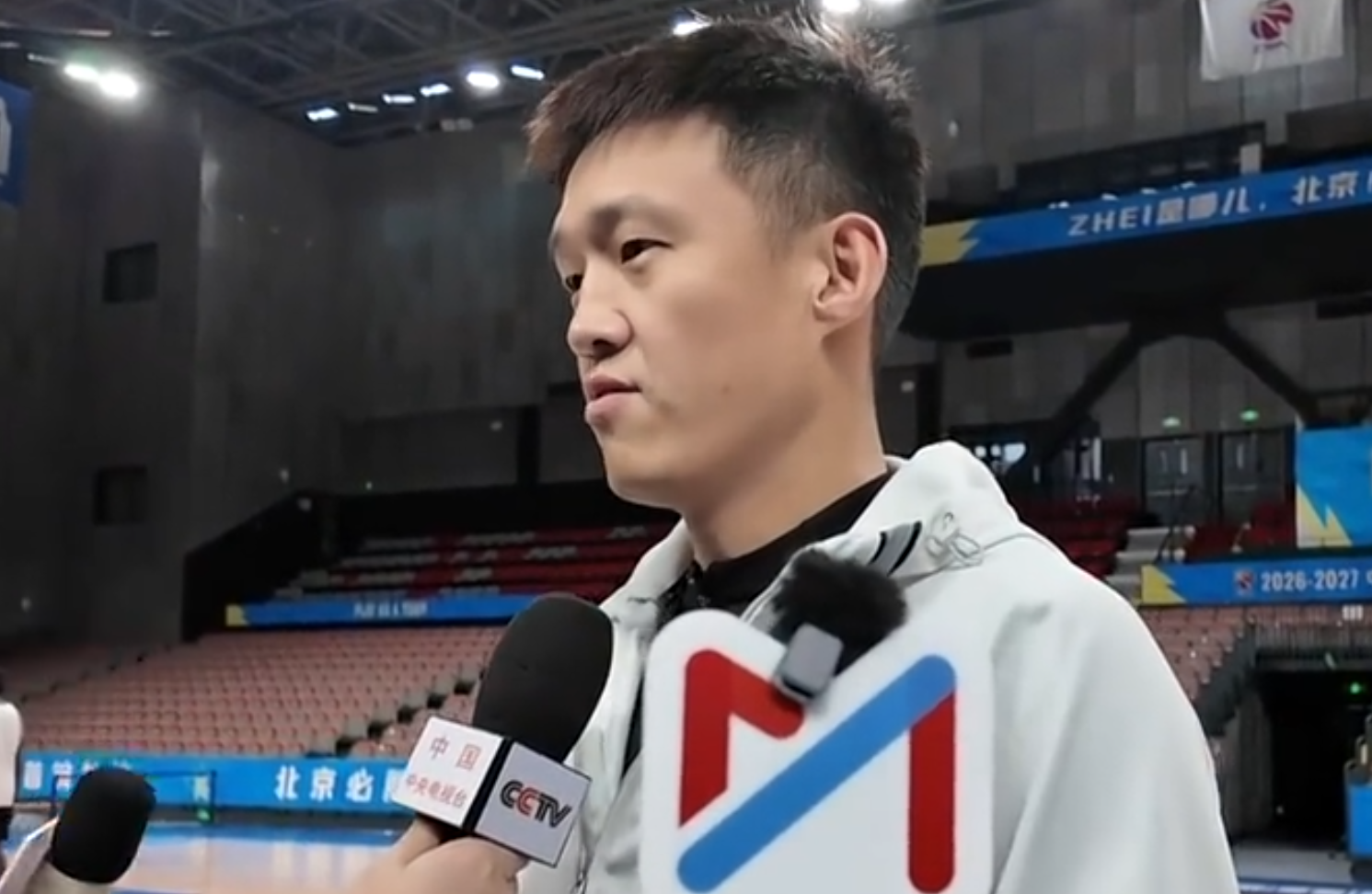 周鹏采访疑似告别：差不多是最后一个赛季，看状态选择要不要继续