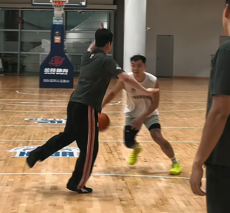 专业HJC黄金城·集团服务